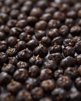 TGEB Tellicherry Garbled Extra Bold Black Peppercorns – Premium Export Grade | per KG | Rainger International